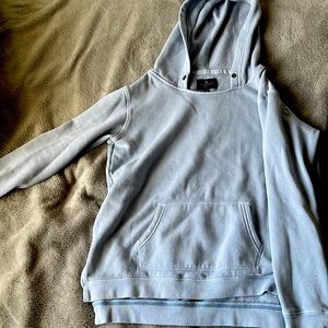 American eagle blue sweat shirt